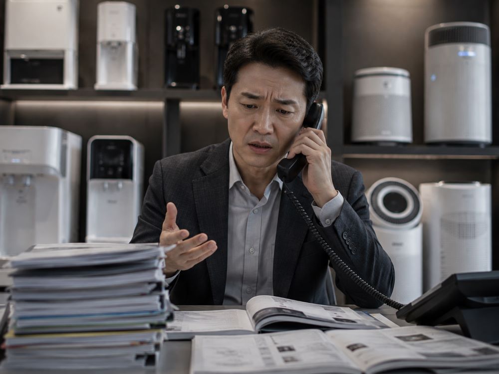렌탈료 미수금 독촉 전화로 곤란해하는 사장님